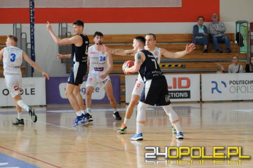 Weegree wygrywa z Dzikami!