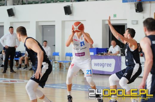 Weegree wygrywa z Dzikami!