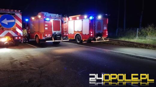 A4 odblokowana po zderzeniu dwóch samochodów ciężarowych 
