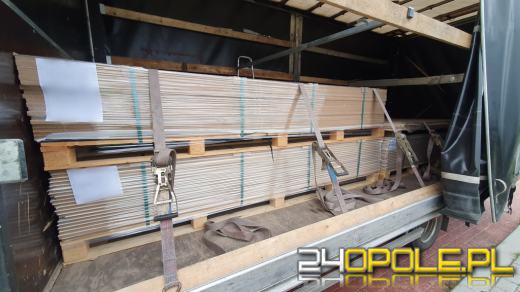 Przeładowany i bez badań technicznych pojazd zatrzymany przez WITD