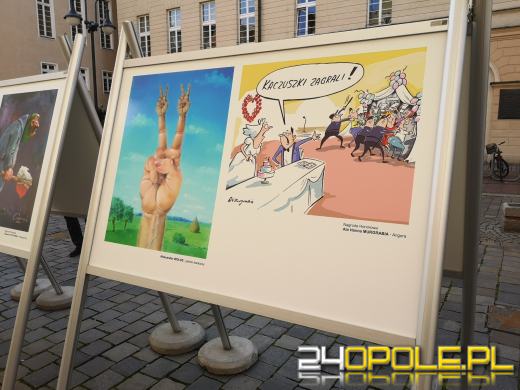 Wystawa rysunku prasowego pod opolskim Ratuszem