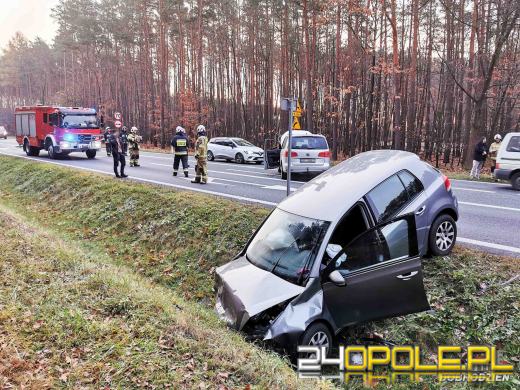 Niebezpieczny poranek na Opolszczyźnie. Zderzenie pojazdów na trasie Chobie - Mnichus