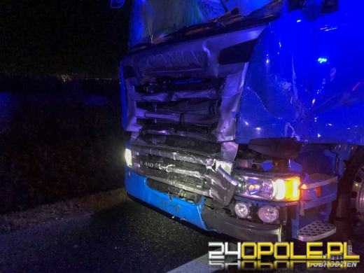 Śmiertelny wypadek w Dobrodzieniu. Nie żyje kierowca osobówki 
