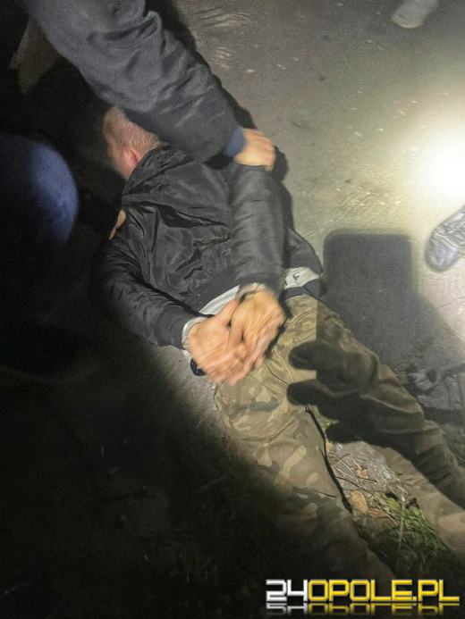 Włamywacz zatrzymany na gorącym uczynku