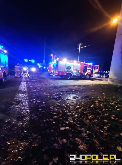 Ewakuacja mieszkańców budynku w Otmicach. Poczuli drażniący zapach