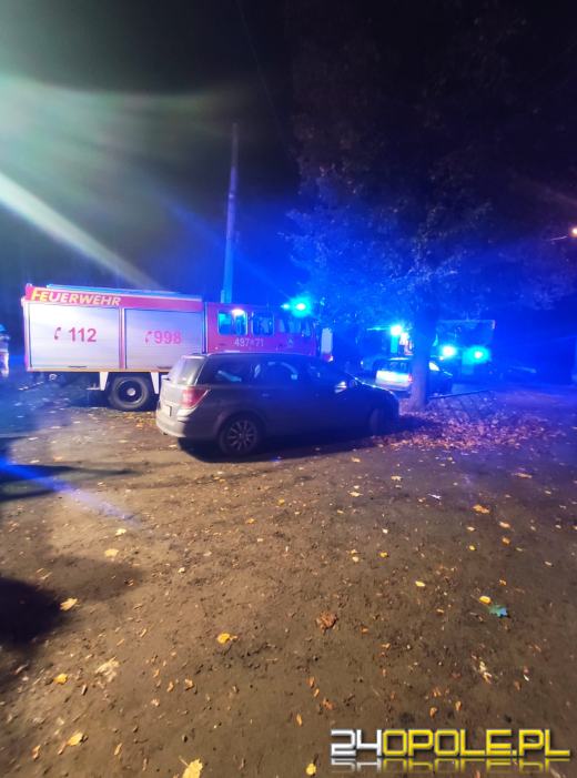 Ewakuacja mieszkańców budynku w Otmicach. Poczuli drażniący zapach