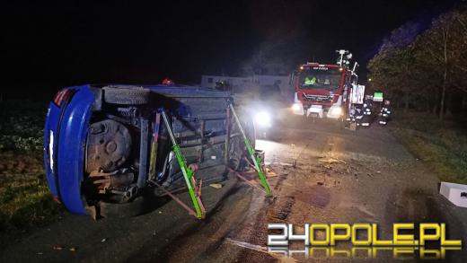 Wypadek w Żużeli. Jeden z podróżujących uciekł z miejsca zdarzenia