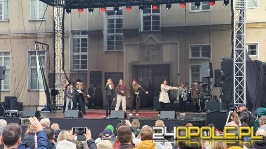 Opolanie świętują odzyskanie niepodległości. Dużo atrakcji na opolskim rynku