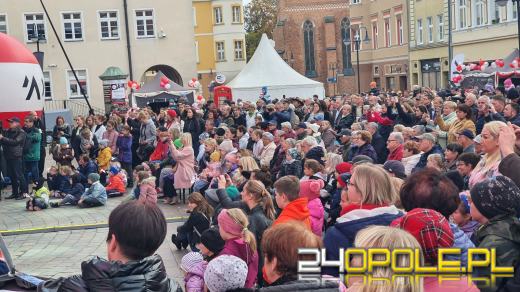Opolanie świętują odzyskanie niepodległości. Dużo atrakcji na opolskim rynku