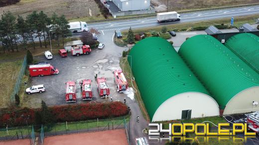 Chrząstowice: Trwa dogaszanie. Nadal poszukiwane są osoby