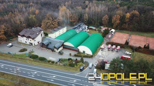Chrząstowice: Trwa dogaszanie. Nadal poszukiwane są osoby