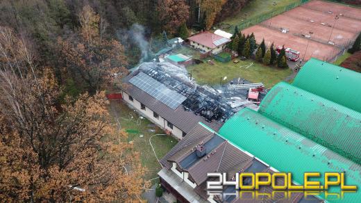 Chrząstowice: Trwa dogaszanie. Nadal poszukiwane są osoby