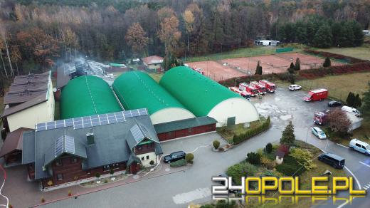 Chrząstowice: Trwa dogaszanie. Nadal poszukiwane są osoby