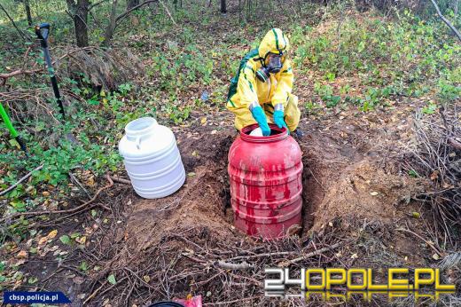 W lesie miał skrytki z narkotykami. Został zatrzymany przez CBŚP