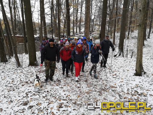 Wbiegali i wchodzili na Kopę Biskupią promując profilaktykę nowotworową