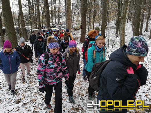 Wbiegali i wchodzili na Kopę Biskupią promując profilaktykę nowotworową