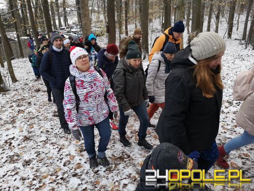 Wbiegali i wchodzili na Kopę Biskupią promując profilaktykę nowotworową