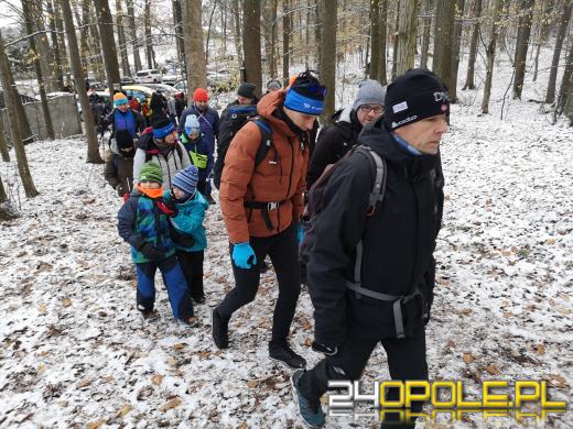 Wbiegali i wchodzili na Kopę Biskupią promując profilaktykę nowotworową