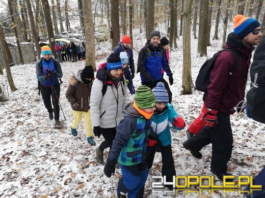 Wbiegali i wchodzili na Kopę Biskupią promując profilaktykę nowotworową