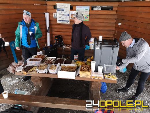 Wbiegali i wchodzili na Kopę Biskupią promując profilaktykę nowotworową