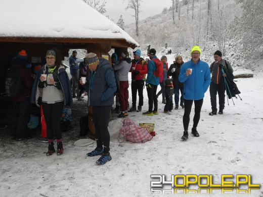 Wbiegali i wchodzili na Kopę Biskupią promując profilaktykę nowotworową