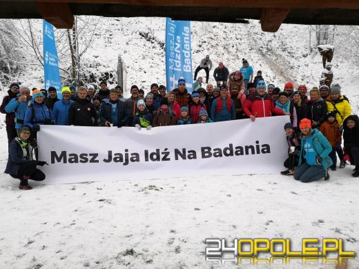 Wbiegali i wchodzili na Kopę Biskupią promując profilaktykę nowotworową