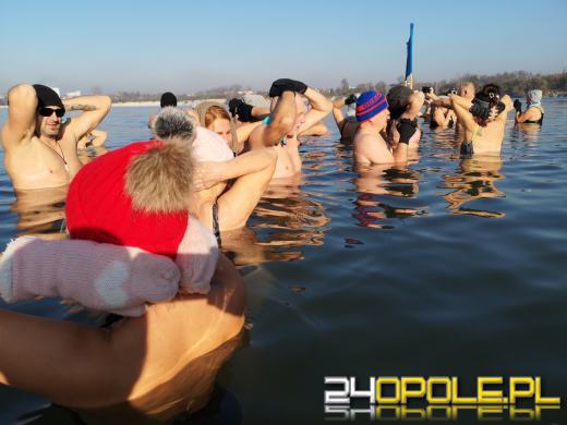 Morsy doczekały się ujemnej temperatury. Wtedy woda jest najlepsza!