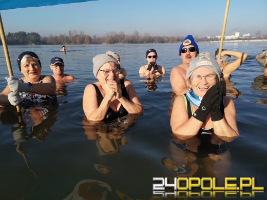 Morsy doczekały się ujemnej temperatury. Wtedy woda jest najlepsza!