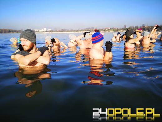 Morsy doczekały się ujemnej temperatury. Wtedy woda jest najlepsza!