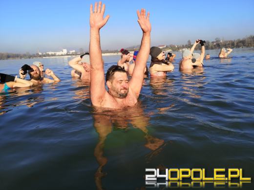 Morsy doczekały się ujemnej temperatury. Wtedy woda jest najlepsza!