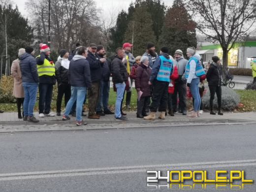 Jarosław Kaczyński w Kędzierzynie-Koźlu: "Goście wchodzą, nawet niezapisani". Czy na pewno?