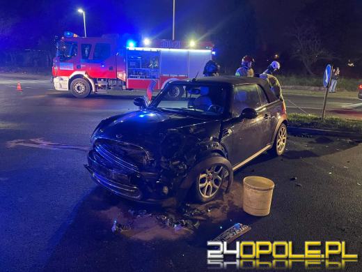 Zderzenie pojazdów na skrzyżowaniu Fabrycznej i Armii Krajowej 