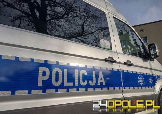 Ambulans pogotowia ruchu drogowego trafił do brzeskich policjantów