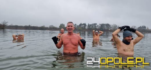 Niedzielne morsowanie na Kąpielisku Bolko