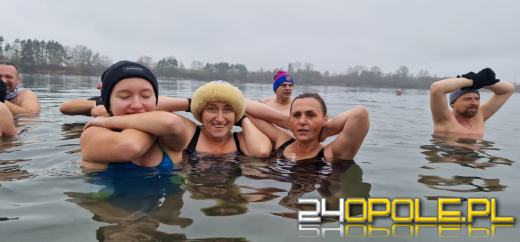 Niedzielne morsowanie na Kąpielisku Bolko