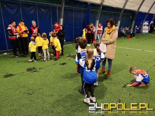 Przedszkolaki uczyły się zasad obowiązujących na drodze