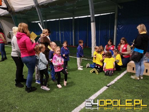 Przedszkolaki uczyły się zasad obowiązujących na drodze