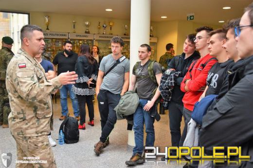 Opolscy żołnierze promują Legię Akademicką