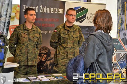 Opolscy żołnierze promują Legię Akademicką