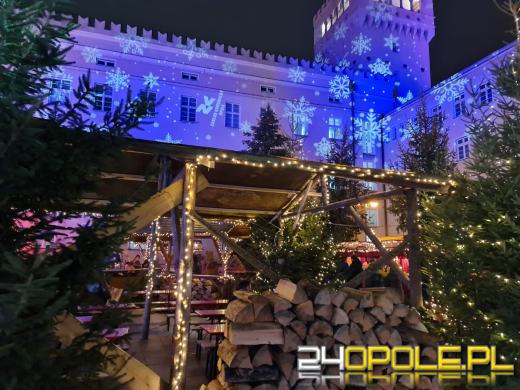 Już jutro otwarcie Jarmarku Bożonarodzeniowego. Opole pięknieje na święta 