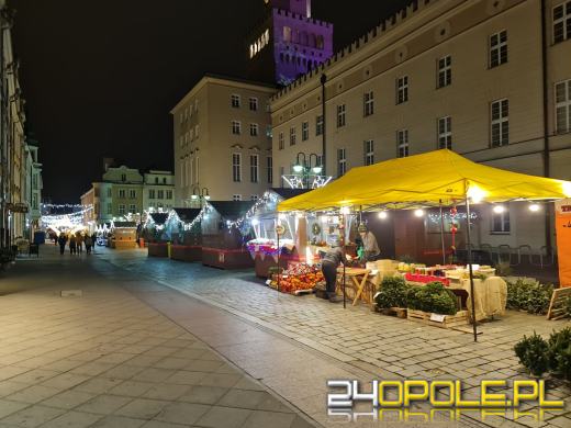 Już jutro otwarcie Jarmarku Bożonarodzeniowego. Opole pięknieje na święta 