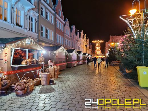 Już jutro otwarcie Jarmarku Bożonarodzeniowego. Opole pięknieje na święta 