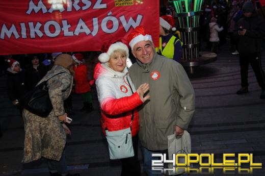 Marsz Mikołajów tradycyjnie rozpoczął okres oczekiwania na święta Bożego Narodzenia
