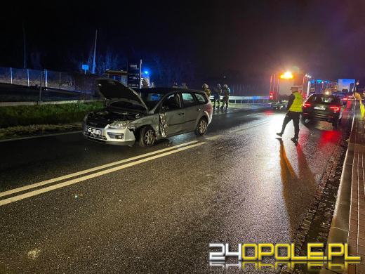 Zderzenie pojazdów w Folwarku na DK45. Kierowca osobówki był kompletnie pijany!