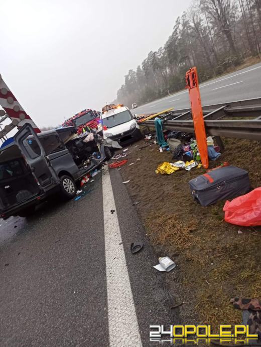 Tragiczny wypadek na A4. Nie żyją dwie osoby