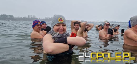 Prawdziwe zimowe morsowanie. Idealne warunki na Kąpielisku Bolko