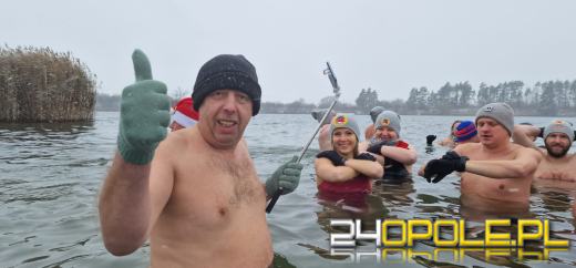Prawdziwe zimowe morsowanie. Idealne warunki na Kąpielisku Bolko