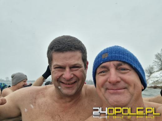 Prawdziwe zimowe morsowanie. Idealne warunki na Kąpielisku Bolko