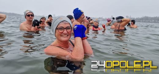 Prawdziwe zimowe morsowanie. Idealne warunki na Kąpielisku Bolko