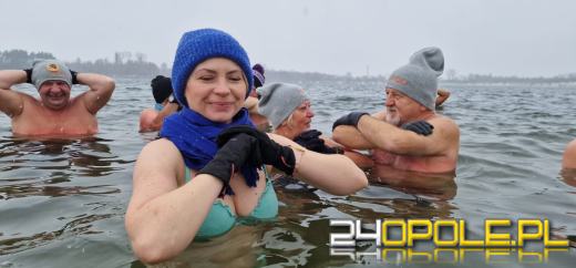 Prawdziwe zimowe morsowanie. Idealne warunki na Kąpielisku Bolko